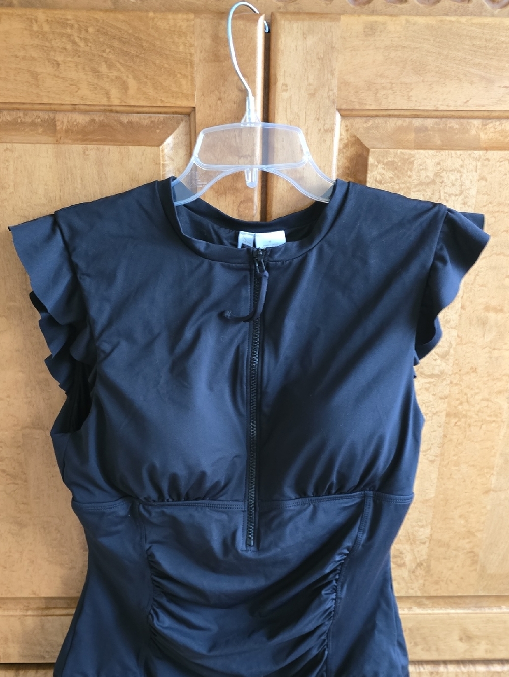 Anne Cole Flutter Sleeve One-Piece Swimsuit  -16 - Picture 4 of 8